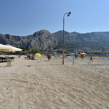 Apartment Vicko Omiš Exterior foto