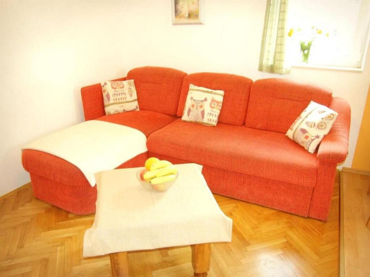 Apartment Vicko Omiš Exterior foto